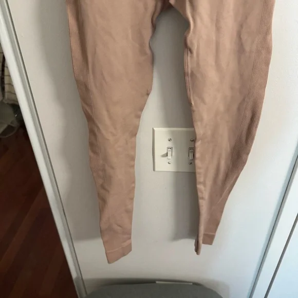 SET Active Blush Pink Sculpt Flex Leggings - Picture 3 of 7